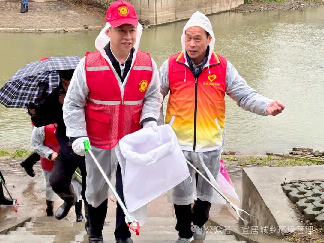 公司助力“清洁天门”活动,推进全域人居环境整治,共建共享美好家园
